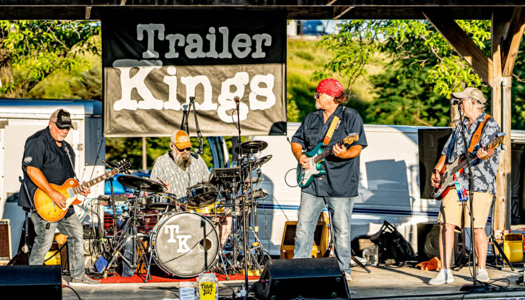 Trailer Kings @Sunset 2-6pm