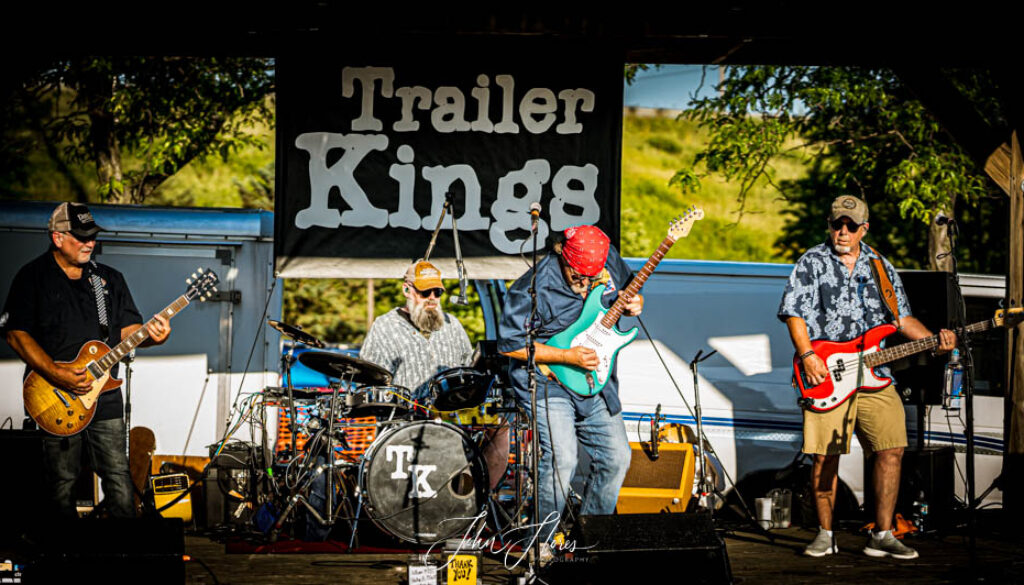 Trailer Kings @Bowl-A-Vard Car Show 6pm